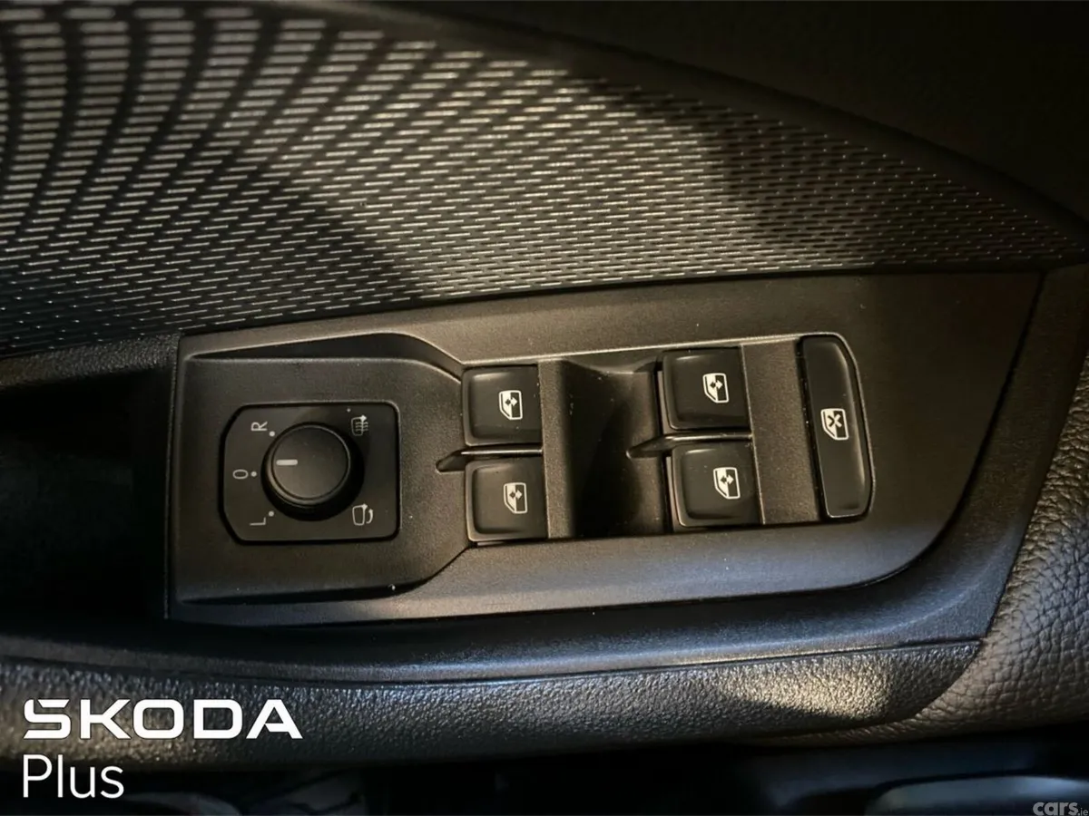Skoda Octavia Estate, Diesel, 2026, Grey