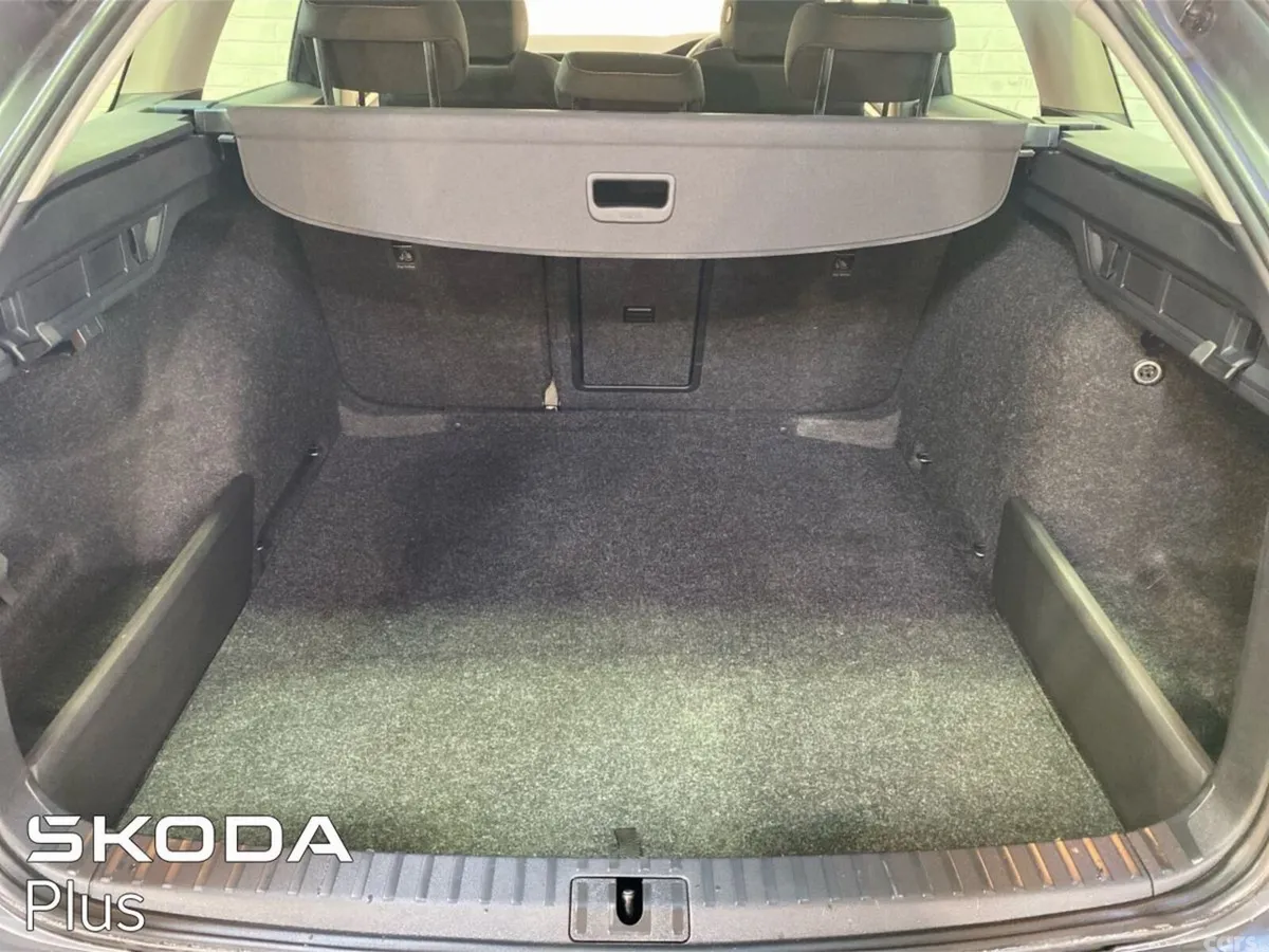 Skoda Octavia Estate, Diesel, 2026, Grey