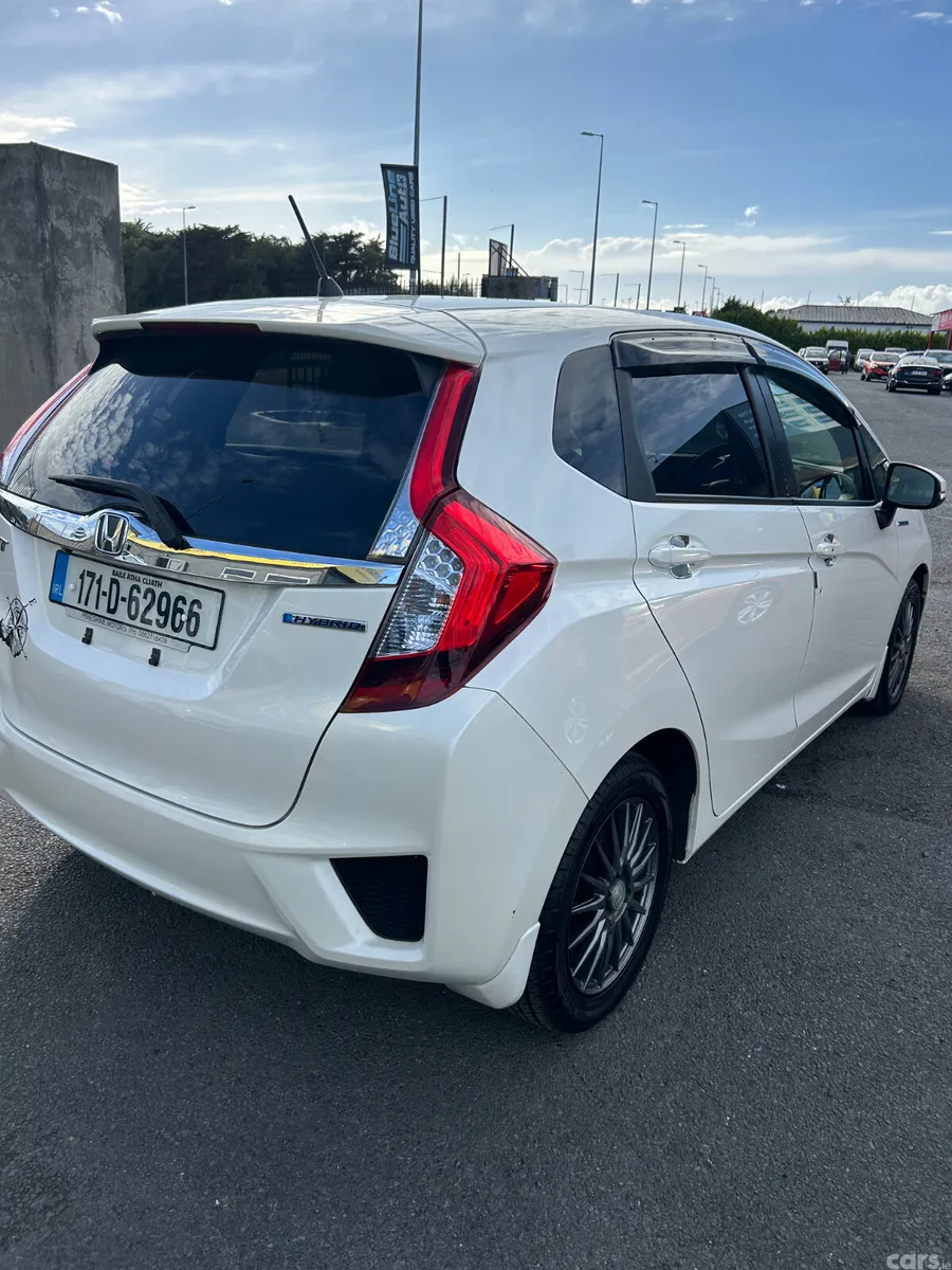 Honda Fit Hatchback, Petrol Hybrid, 2017, White