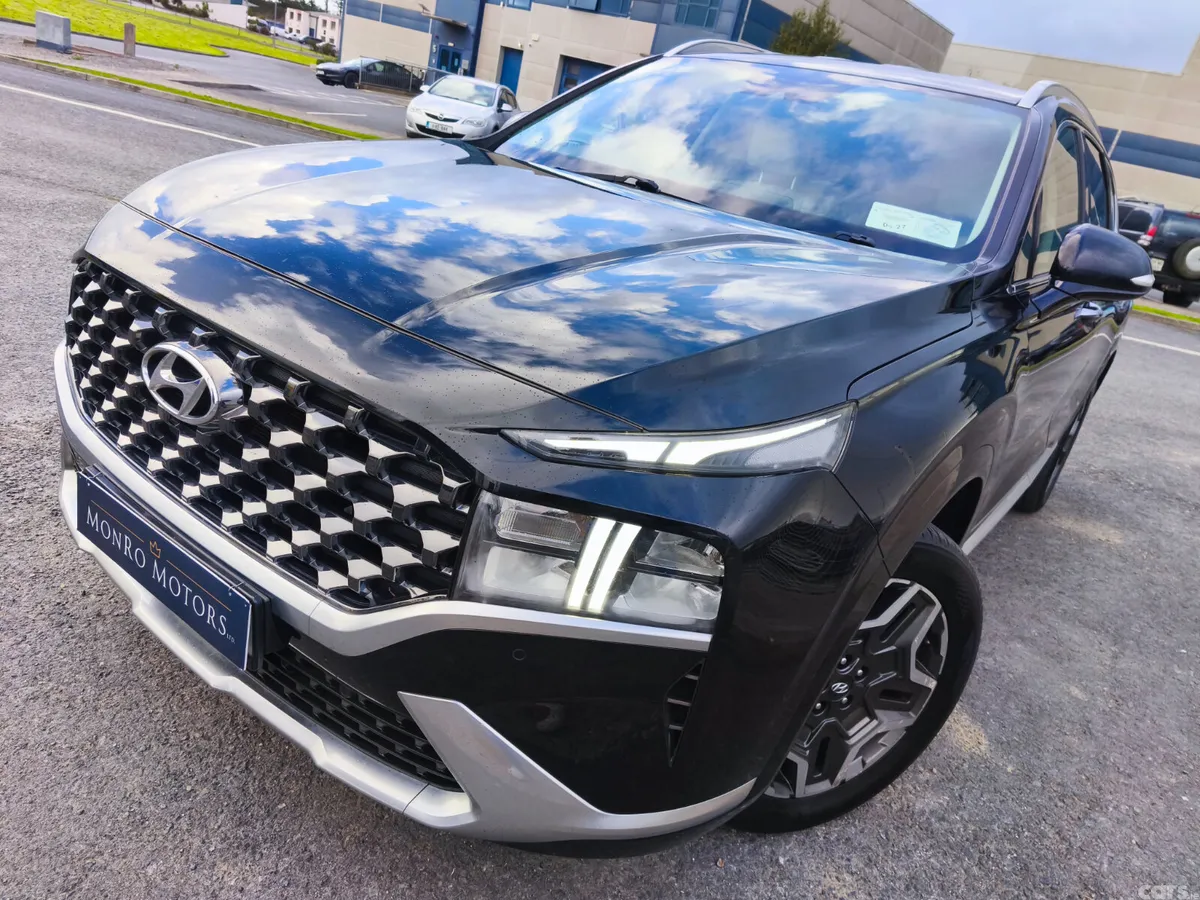 Hyundai Santa Fe SUV, Petrol Plug-in Hybrid, 2022, Black