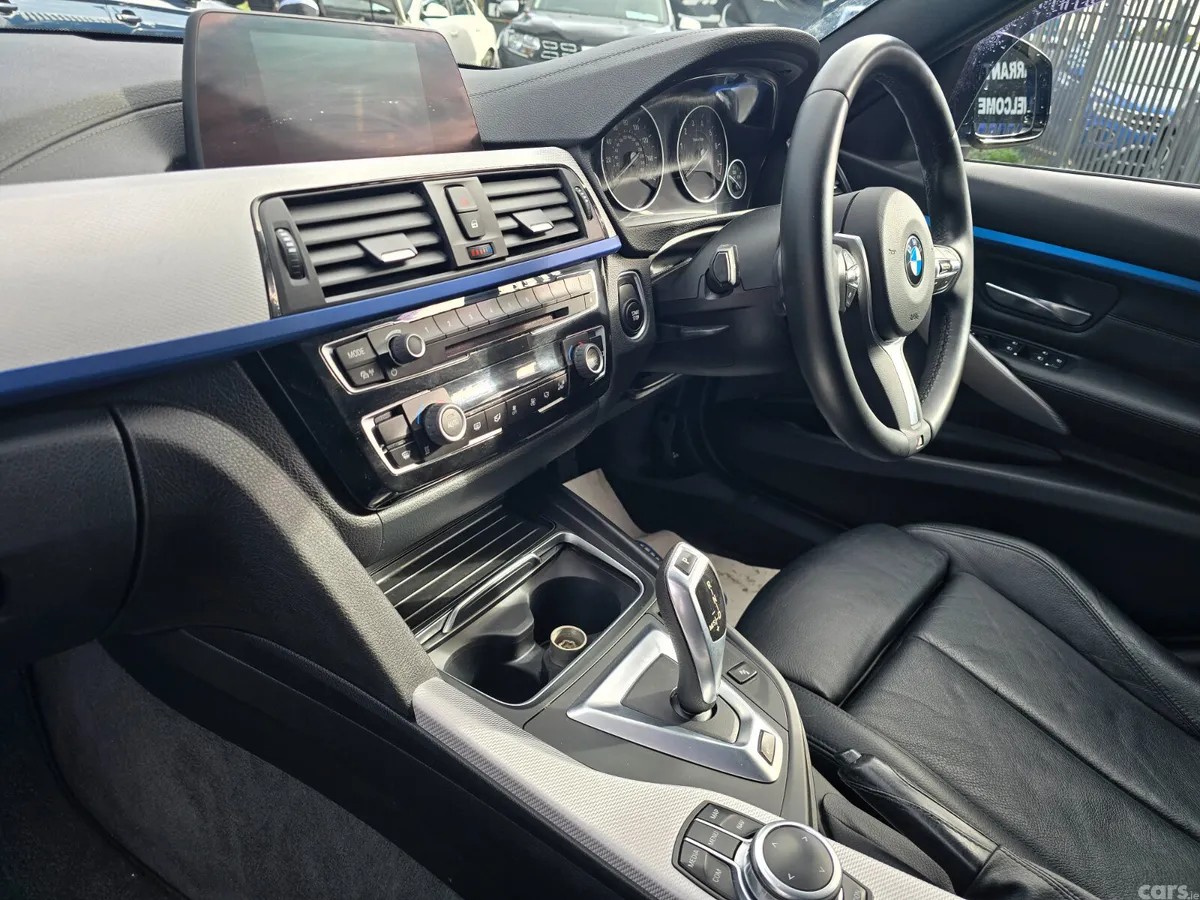 BMW 3-Series Saloon, Petrol Plug-in Hybrid, 2018, Blue