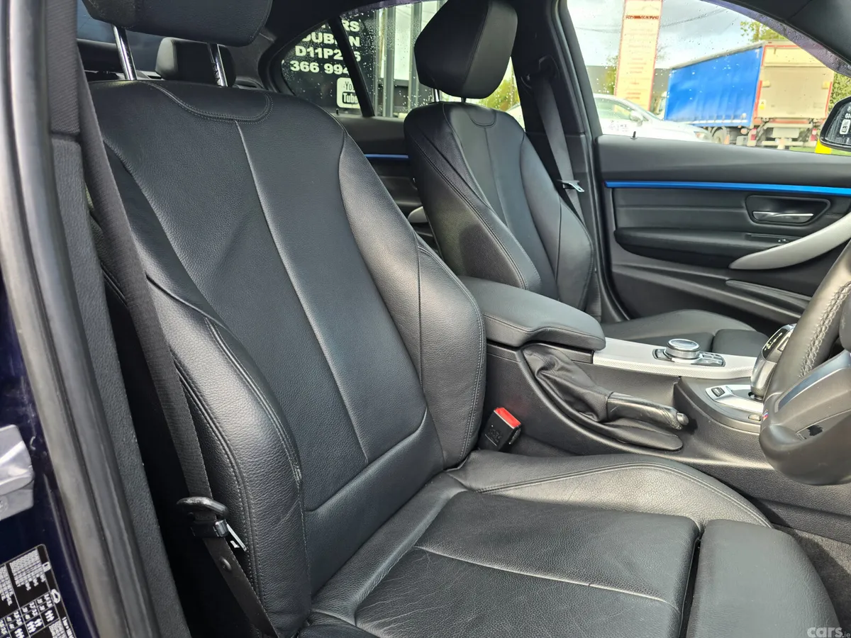 BMW 3-Series Saloon, Petrol Plug-in Hybrid, 2018, Blue