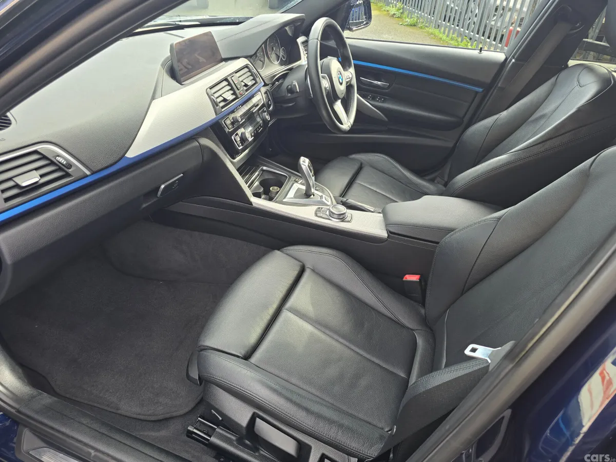 BMW 3-Series Saloon, Petrol Plug-in Hybrid, 2018, Blue