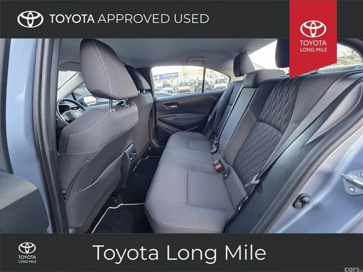 Toyota Corolla Saloon, Petrol Hybrid, 2022, Grey