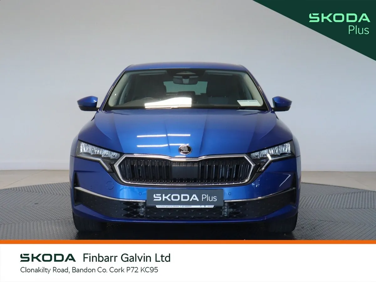 Skoda Octavia Saloon, Diesel, 2026, Blue