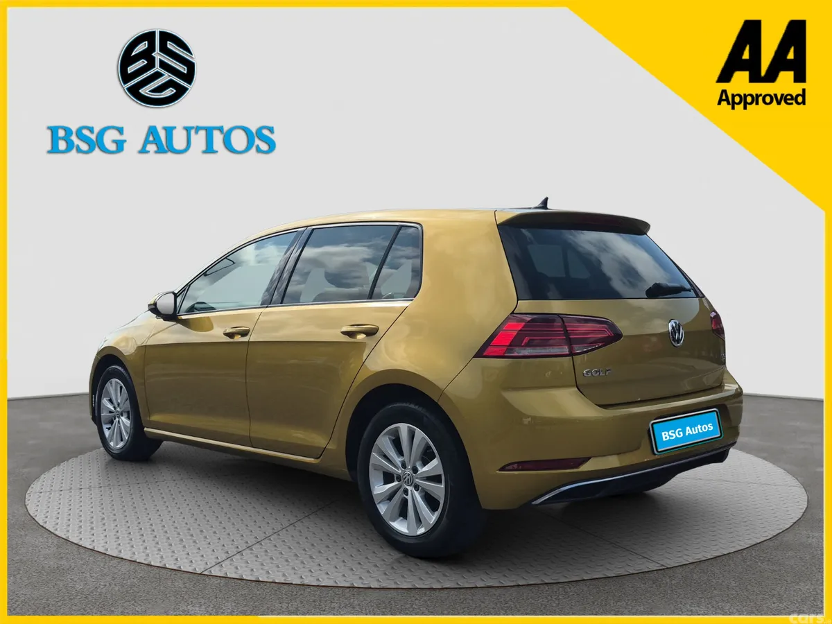 Volkswagen Golf Hatchback, Petrol, 2017, Gold