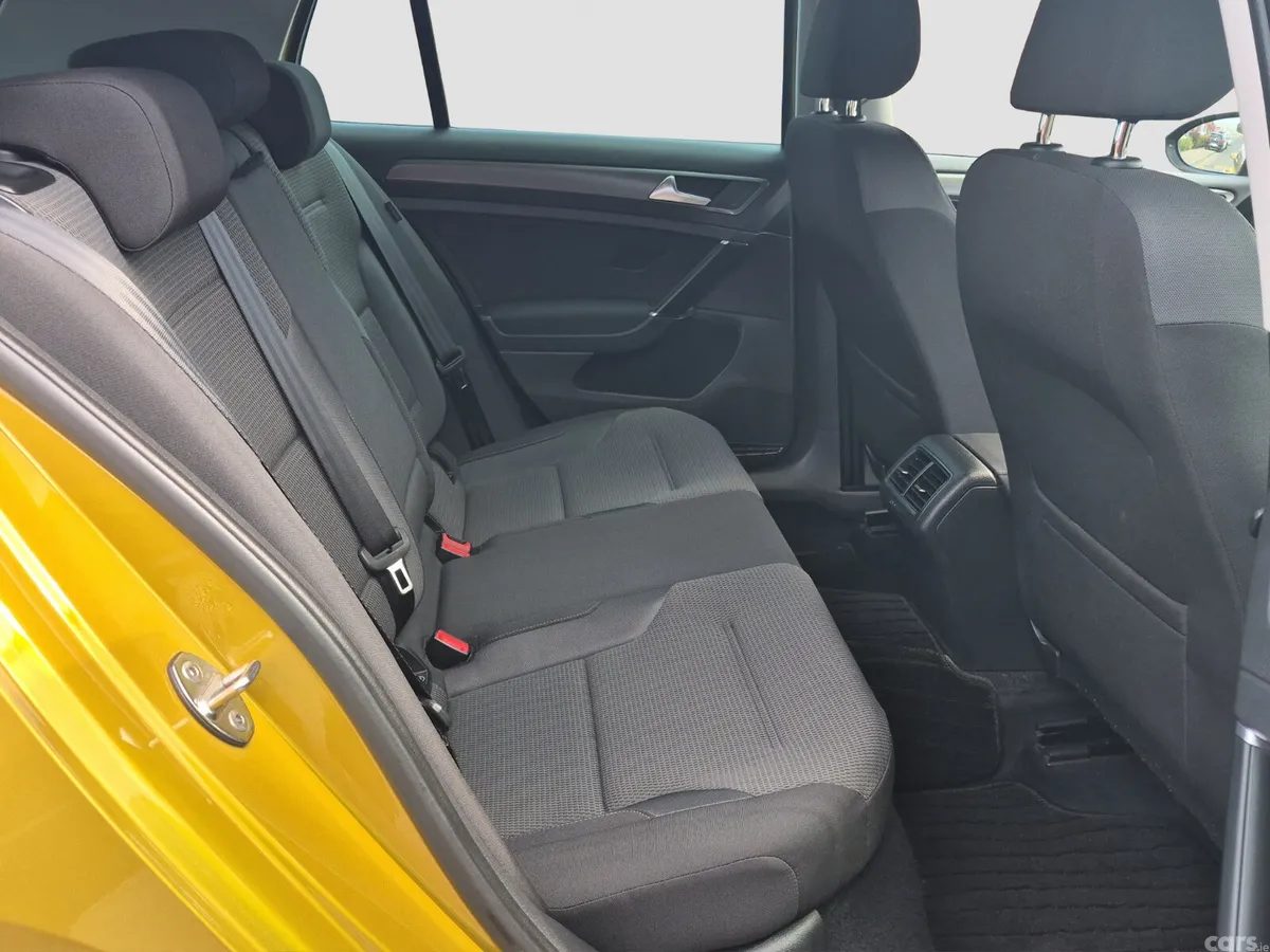 Volkswagen Golf Hatchback, Petrol, 2017, Gold