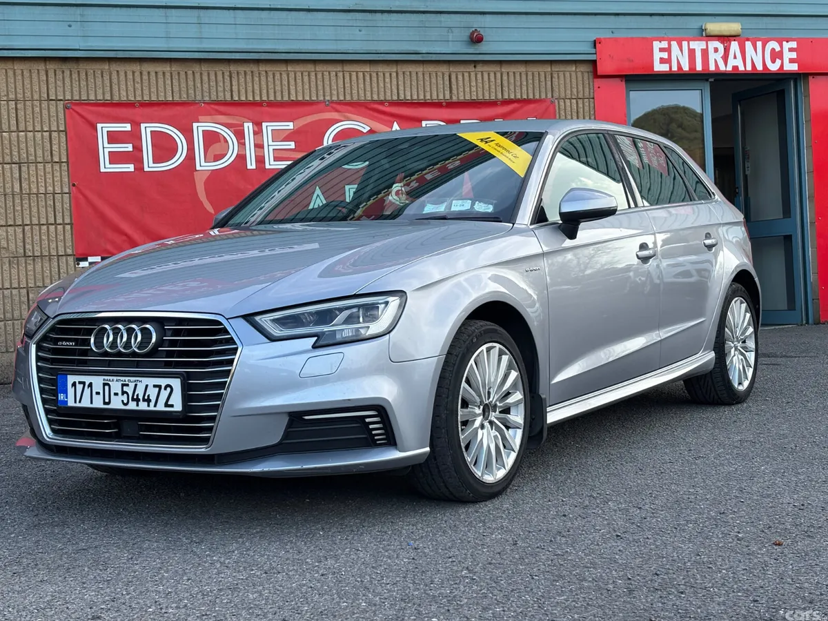 Audi A3 Hatchback, Petrol Plug-in Hybrid, 2017, Silver