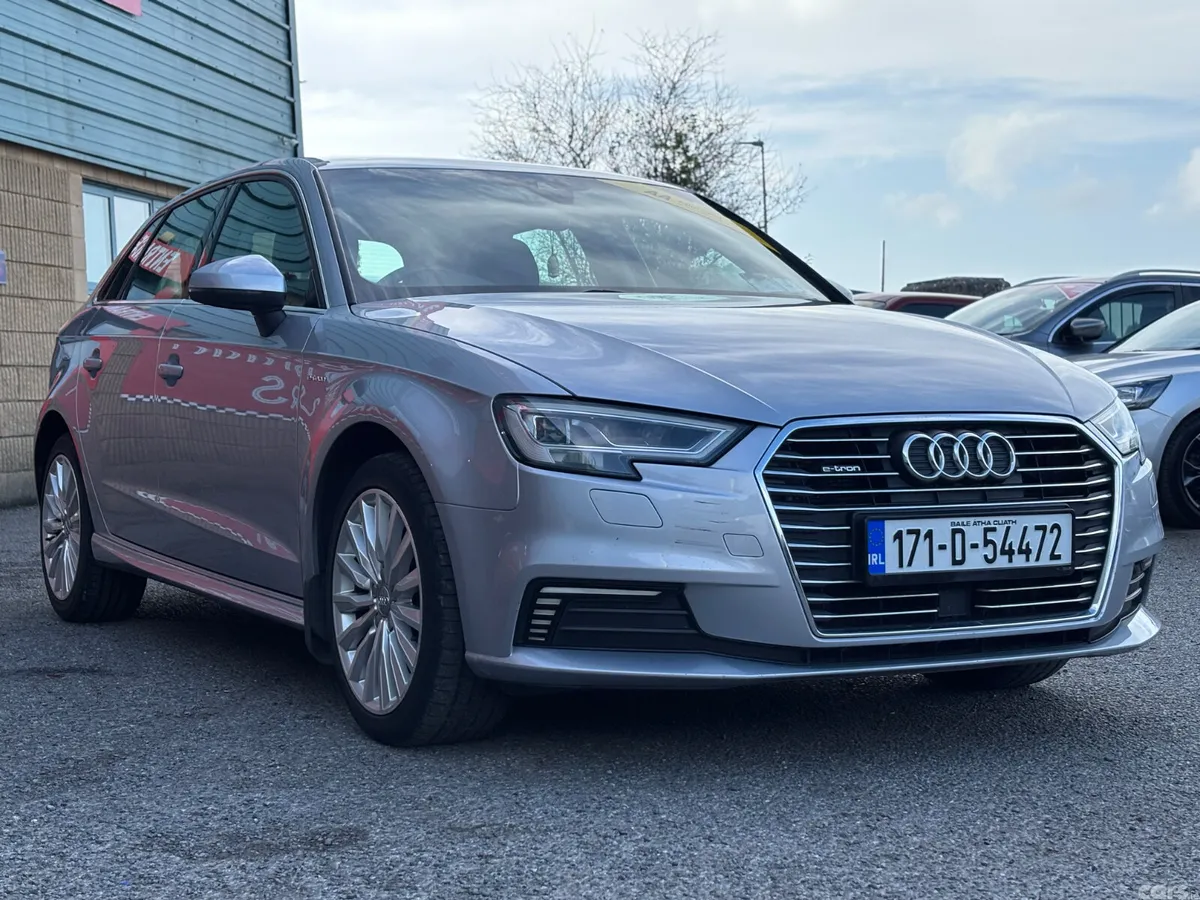 Audi A3 Hatchback, Petrol Plug-in Hybrid, 2017, Silver