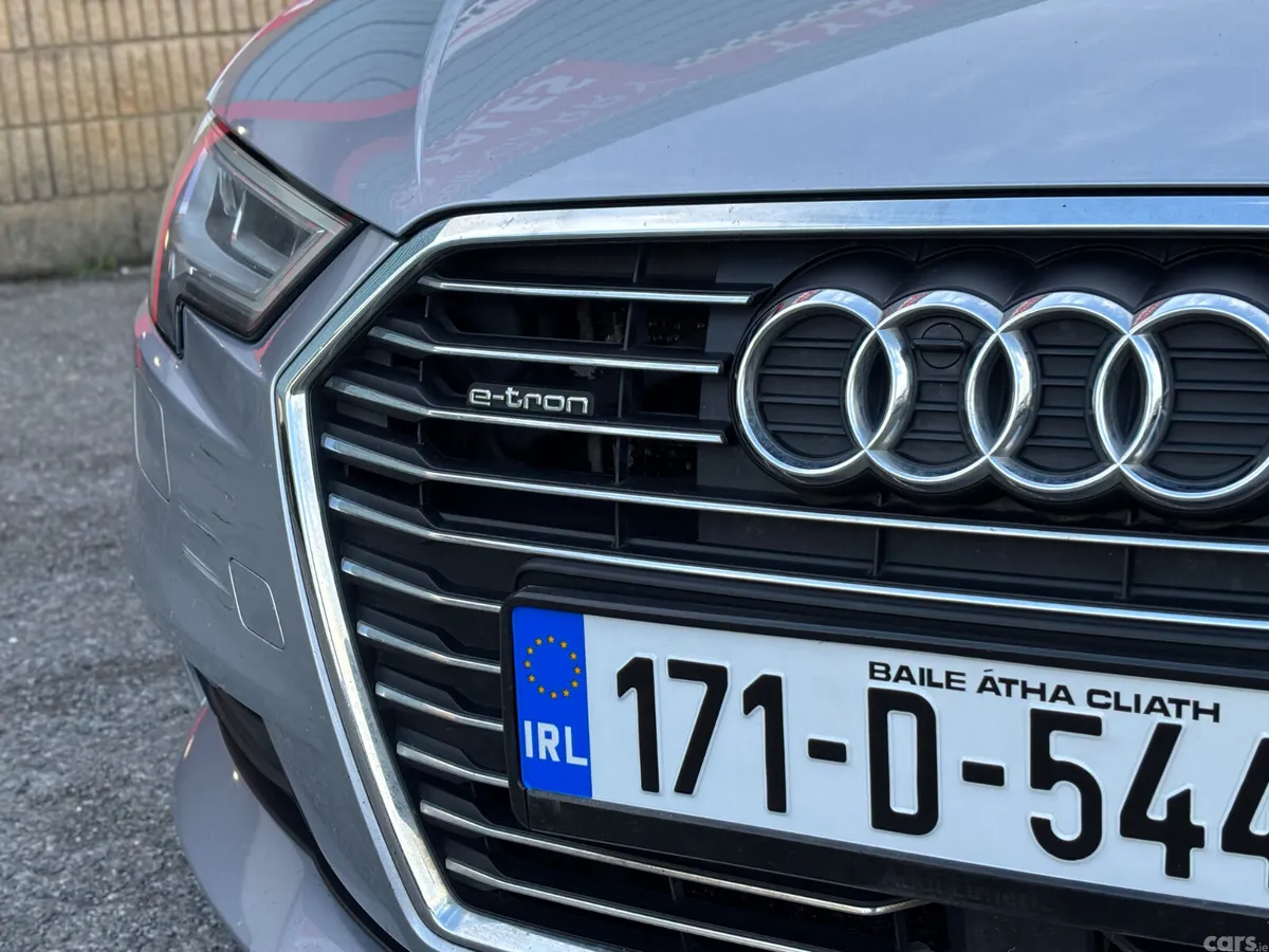 Audi A3 Hatchback, Petrol Plug-in Hybrid, 2017, Silver