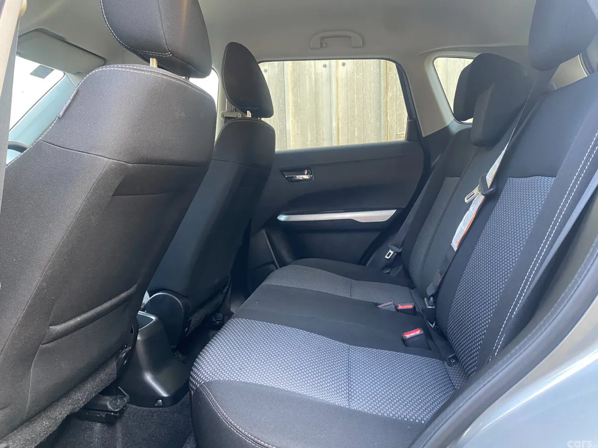 Suzuki Vitara SUV, Petrol, 2016, Grey