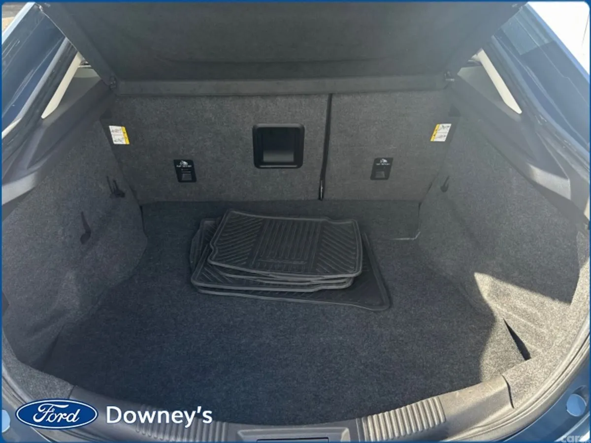 Ford Mondeo Hatchback, Diesel, 2020, Blue