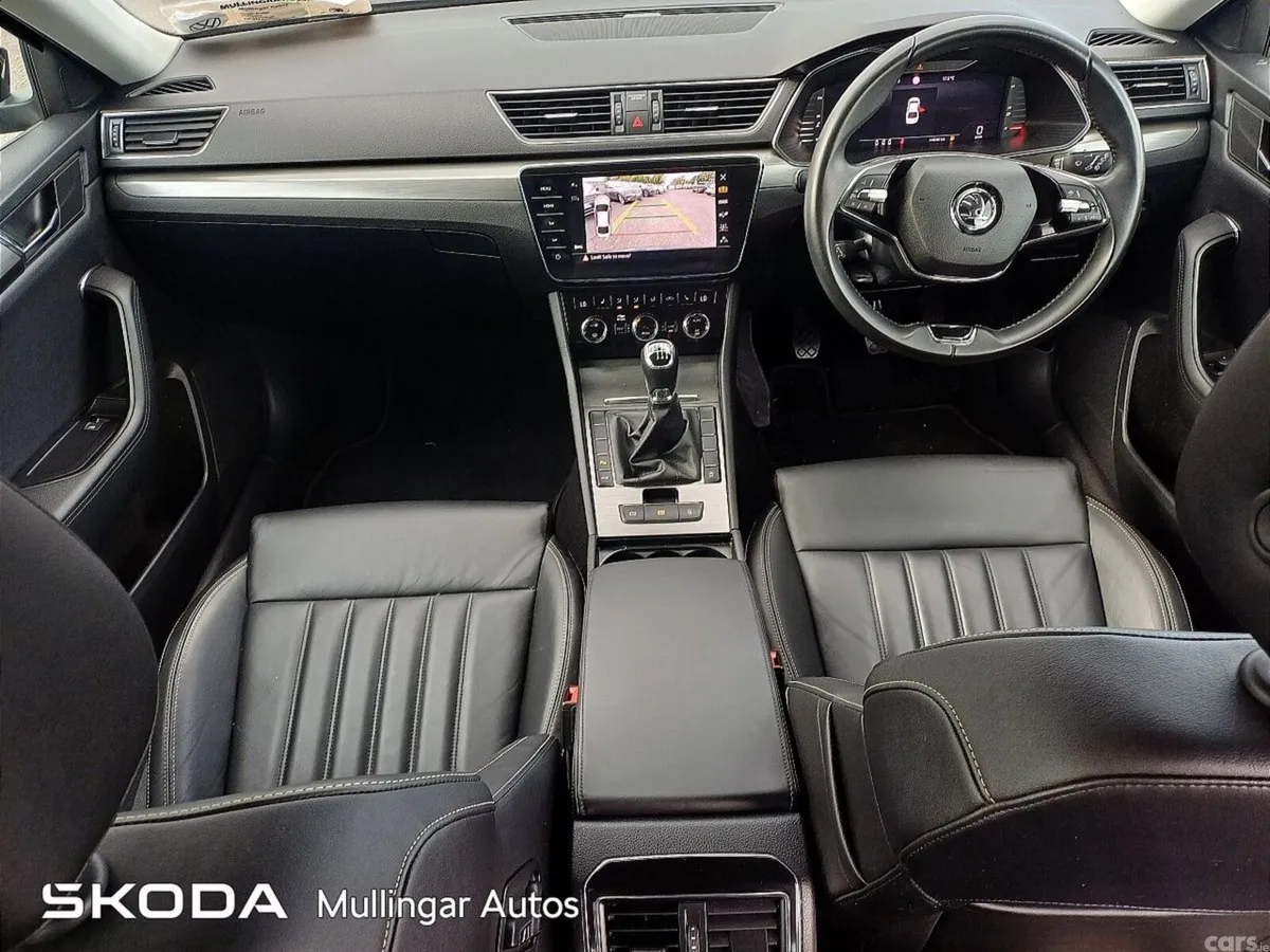 Skoda Superb Saloon, Petrol, 2022, Black