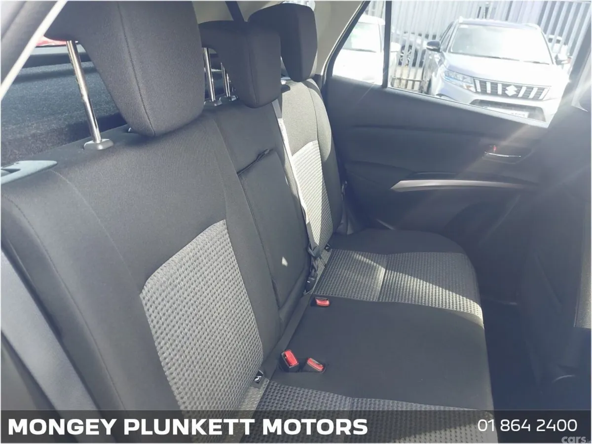 Suzuki SX4 S-Cross Hatchback, Petrol, 2022, White