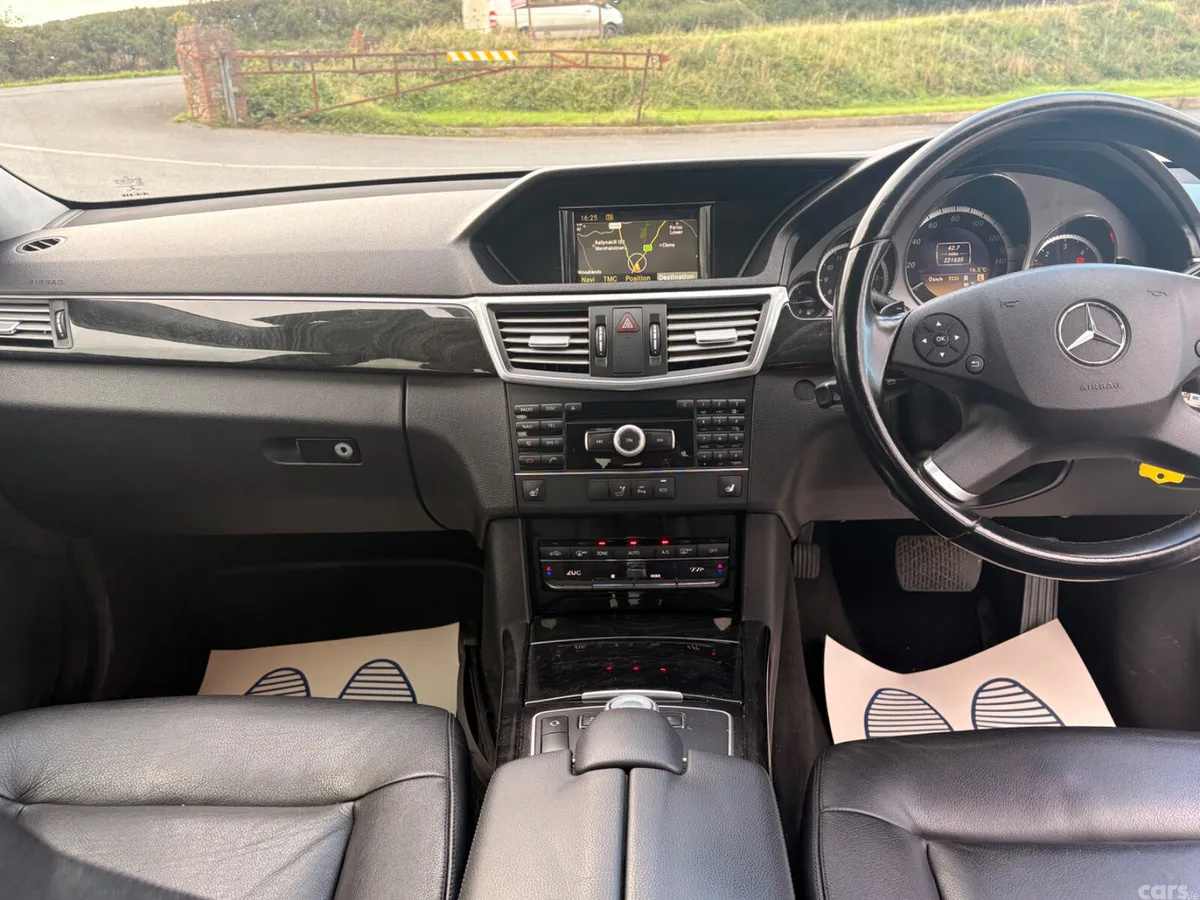 Mercedes-Benz E-Class Saloon, Diesel, 2012, White