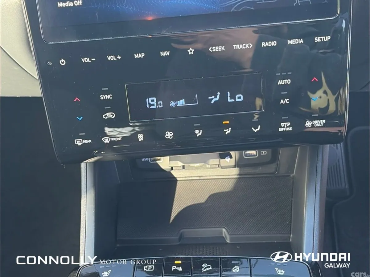 Hyundai Tucson SUV, Petrol Plug-in Hybrid, 2023, Grey