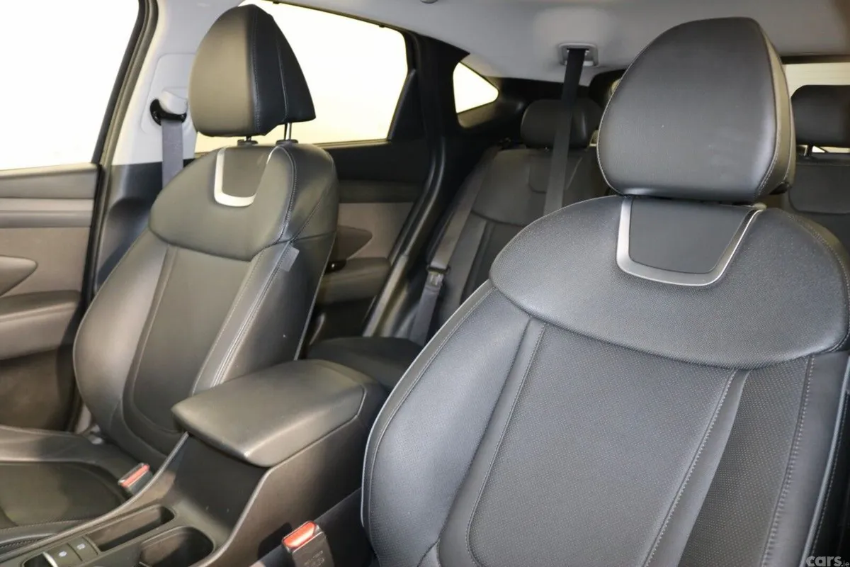 Hyundai Tucson SUV, Diesel, 2025, Black