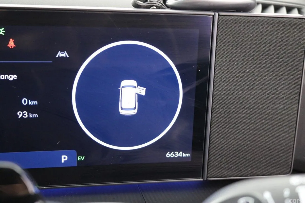 Hyundai Santa Fe SUV, Petrol Plug-in Hybrid, 2026, White