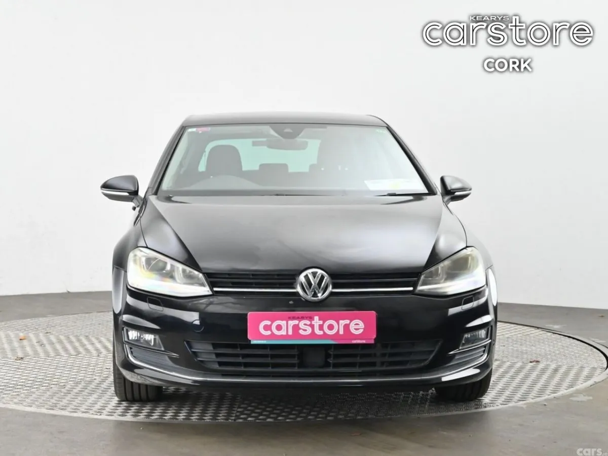 Volkswagen Golf Hatchback, Petrol, 2017, Black