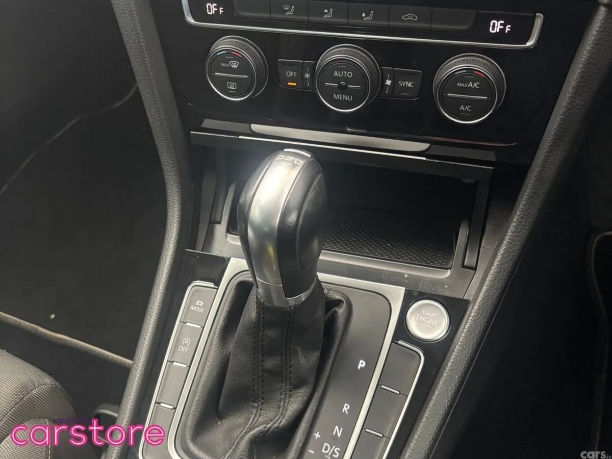 Volkswagen Golf Hatchback, Petrol, 2017, Black