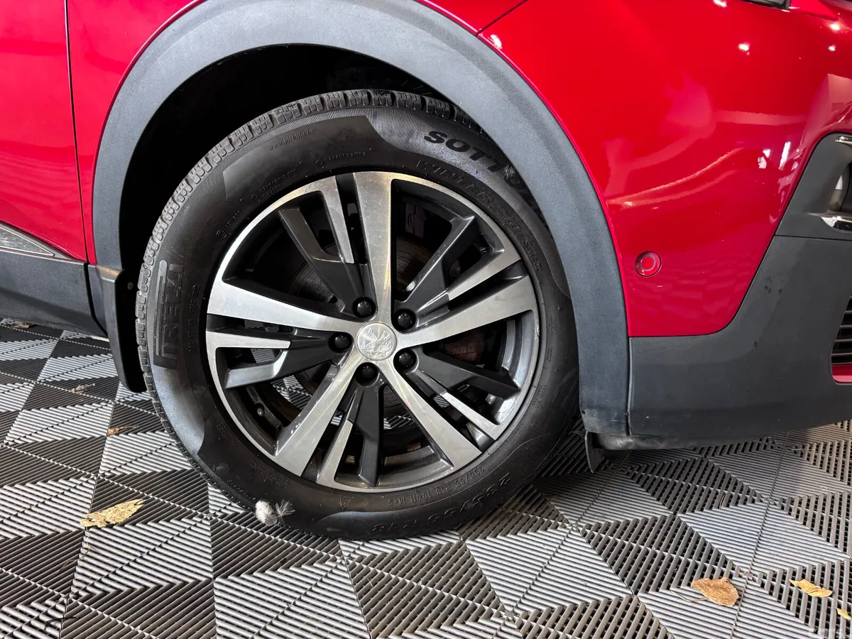Peugeot 3008 SUV, Diesel, 2018, Red