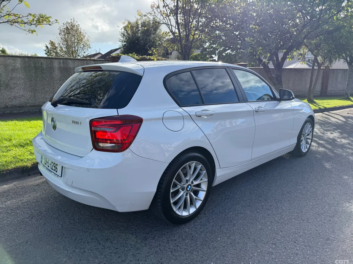 BMW 1-Series Hatchback, Petrol, 2013, White