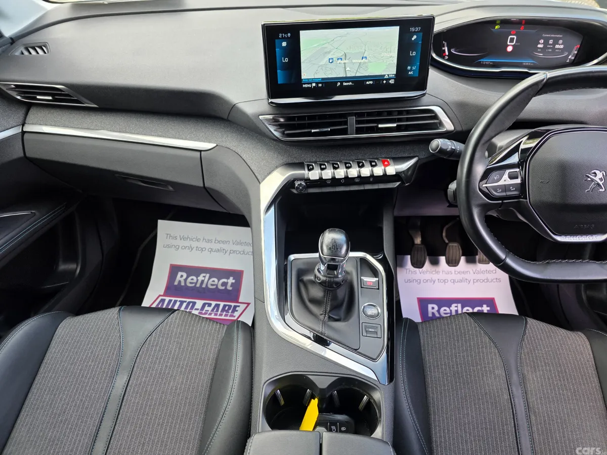 Peugeot 3008 MPV, Diesel, 2022, Blue