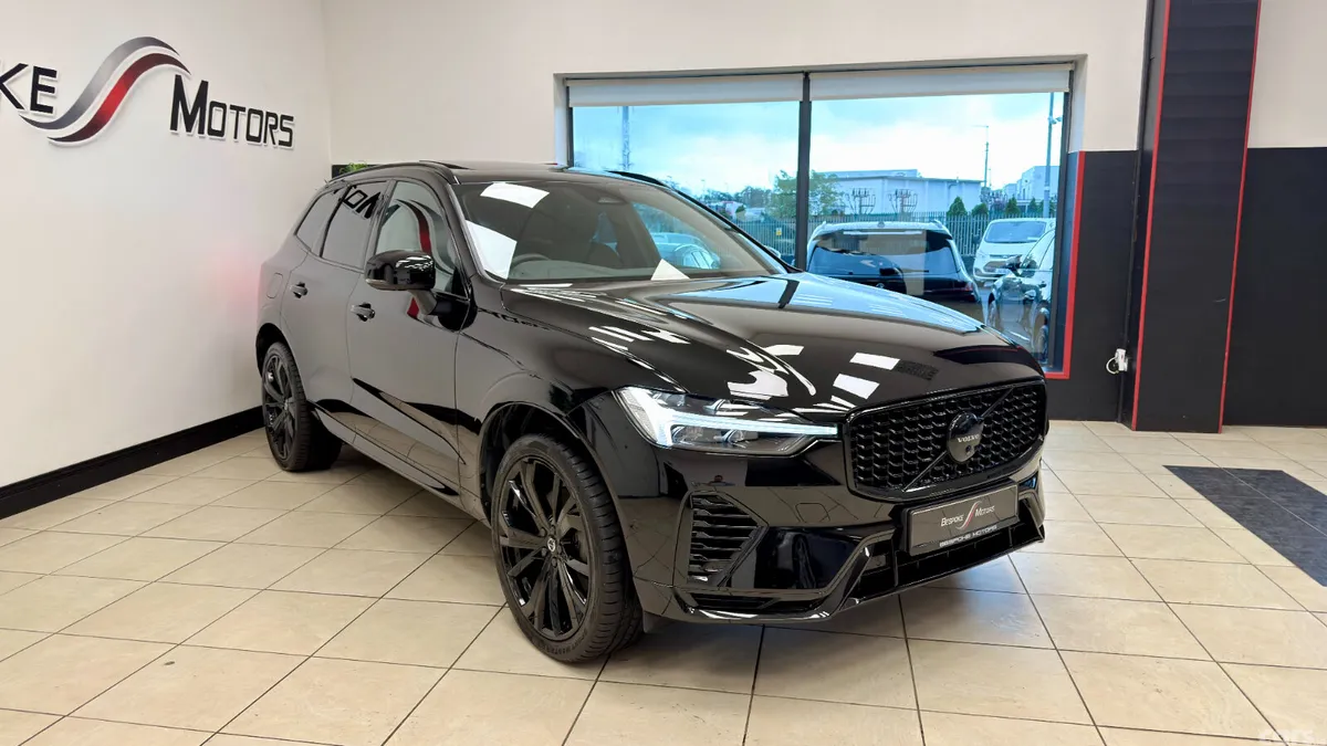 Volvo XC60 SUV, Petrol Hybrid, 2024, Black