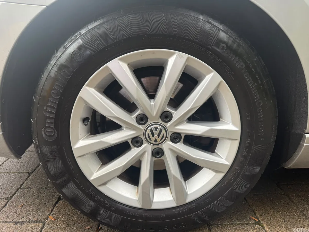 Volkswagen Passat Estate, Diesel, 2015, Silver