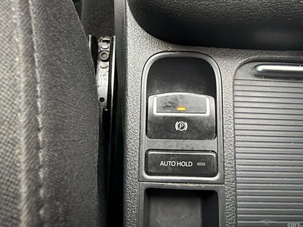 Volkswagen Tiguan SUV, Diesel, 2015, Black