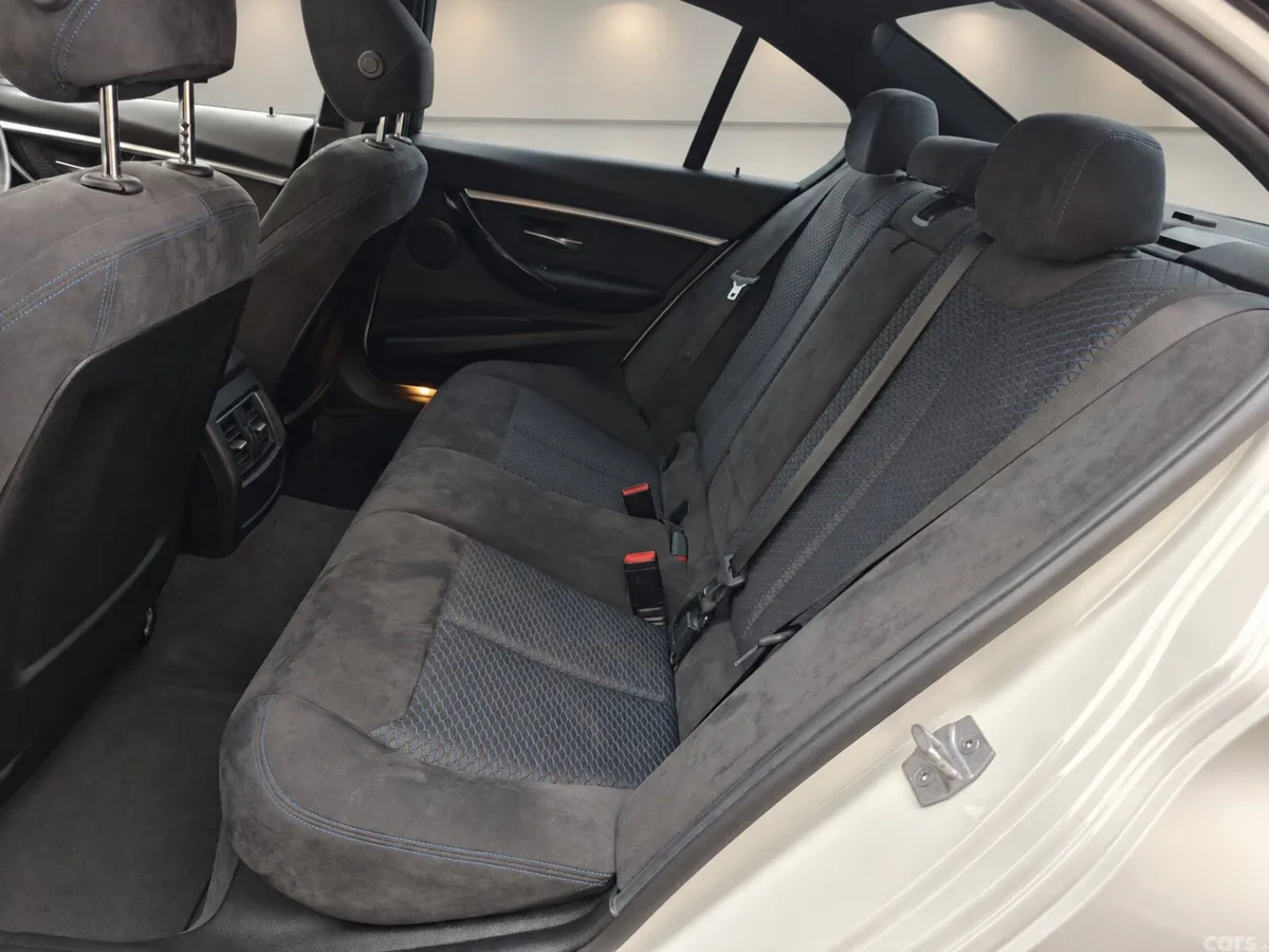 BMW 3-Series Saloon, Diesel, 2018, White