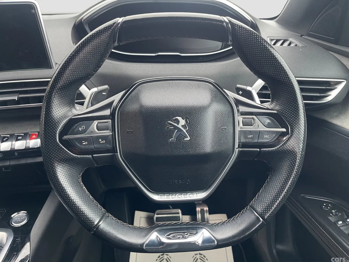 Peugeot 5008 SUV, Diesel, 2018, White