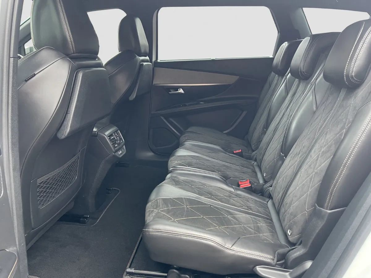 Peugeot 5008 SUV, Diesel, 2018, White