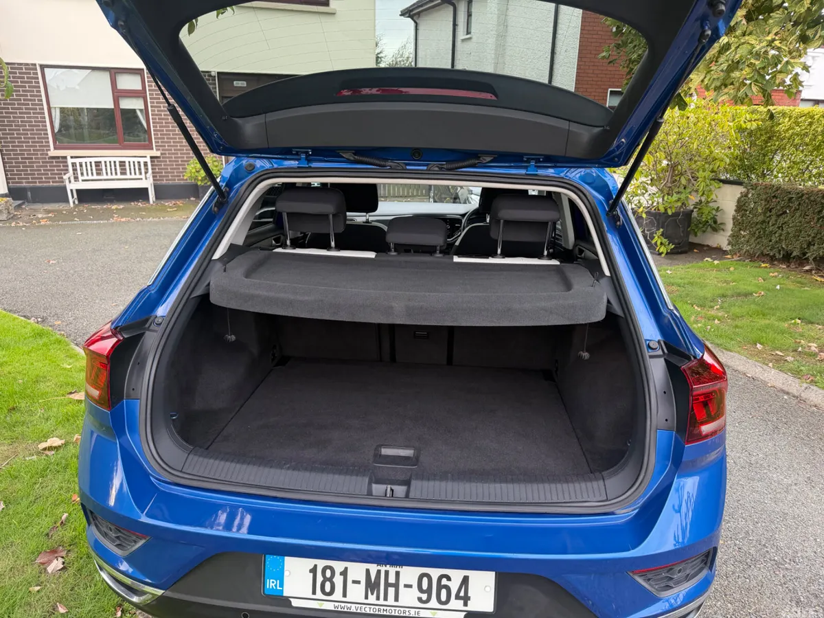 Volkswagen T-Roc SUV, Petrol, 2018, Blue