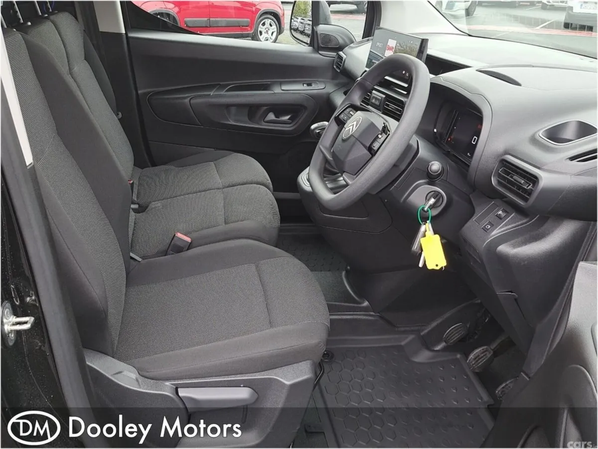 Citroen Berlingo MPV, Diesel, 2026, Black