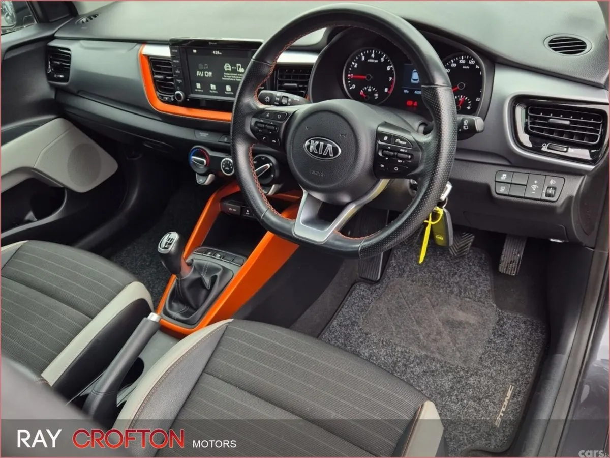 Kia Stonic Estate, Petrol, 2020, Grey