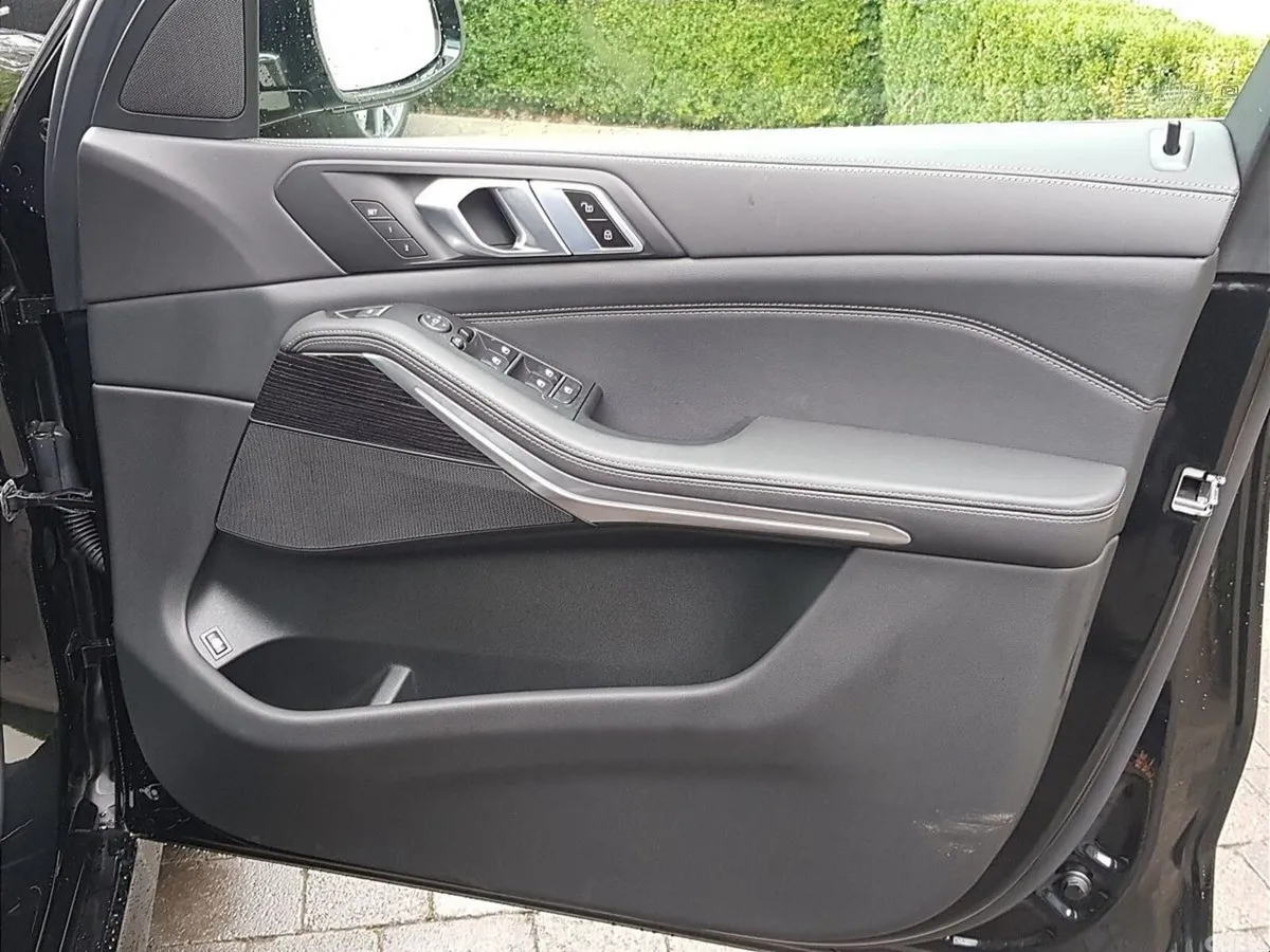 BMW X5 SUV, Petrol Plug-in Hybrid, 2026, Black
