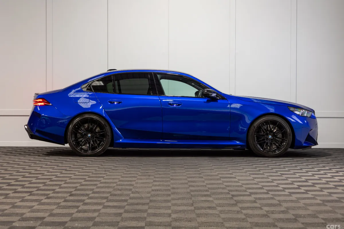 BMW M5 Saloon, Petrol Plug-in Hybrid, 2026, Blue