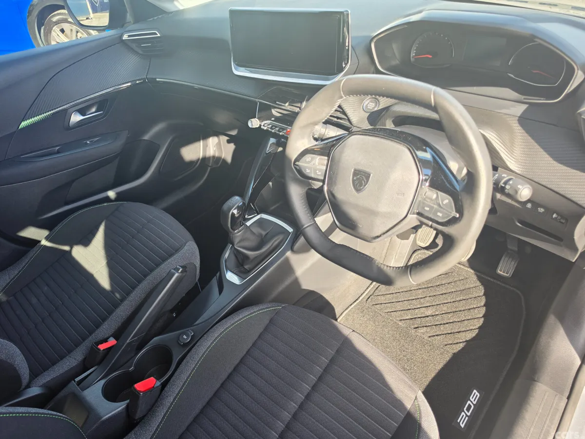 Peugeot 208 Hatchback, Petrol, 2025, Grey