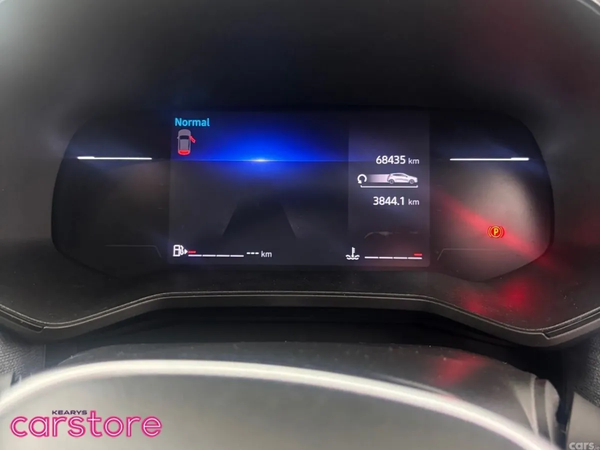Renault Clio Hatchback, Petrol, 2024, White