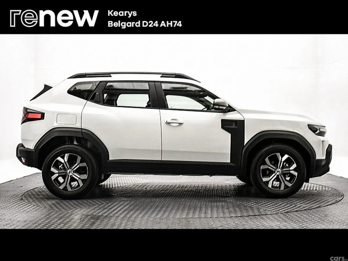 Dacia Duster SUV, Petrol Hybrid, 2025, White