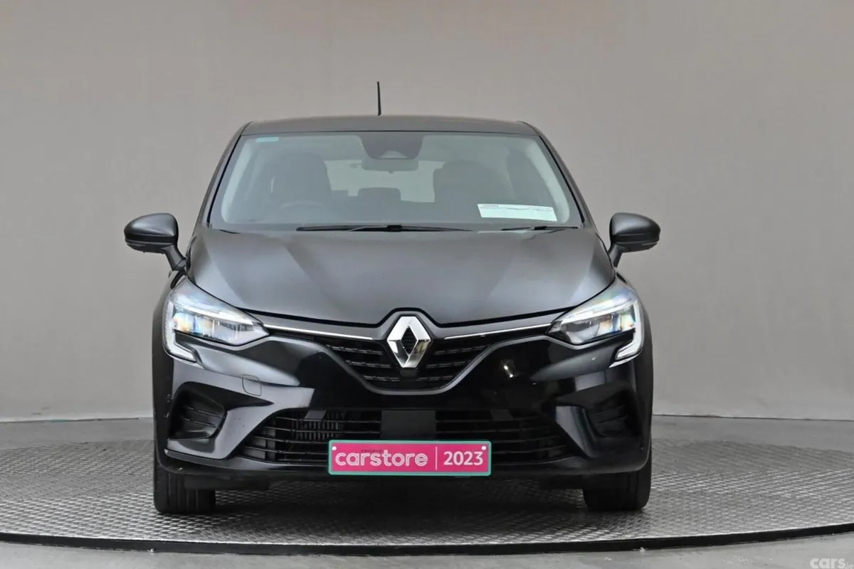 Renault Clio Hatchback, Petrol, 2023, Black