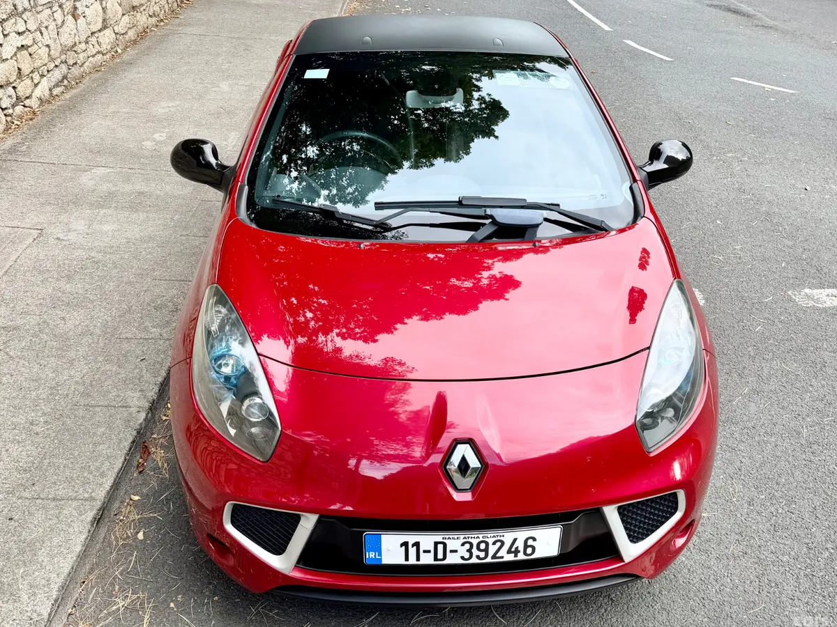 Renault Wind Convertible, Petrol, 2011, Red