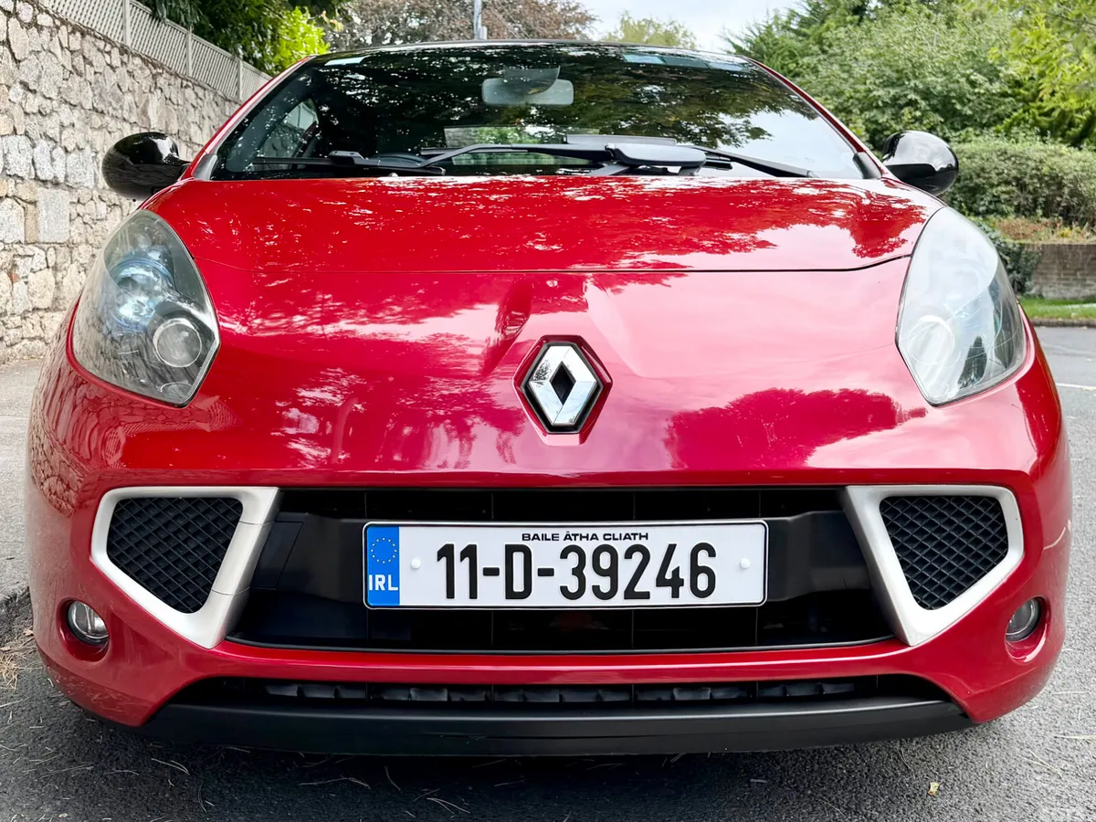 Renault Wind Convertible, Petrol, 2011, Red