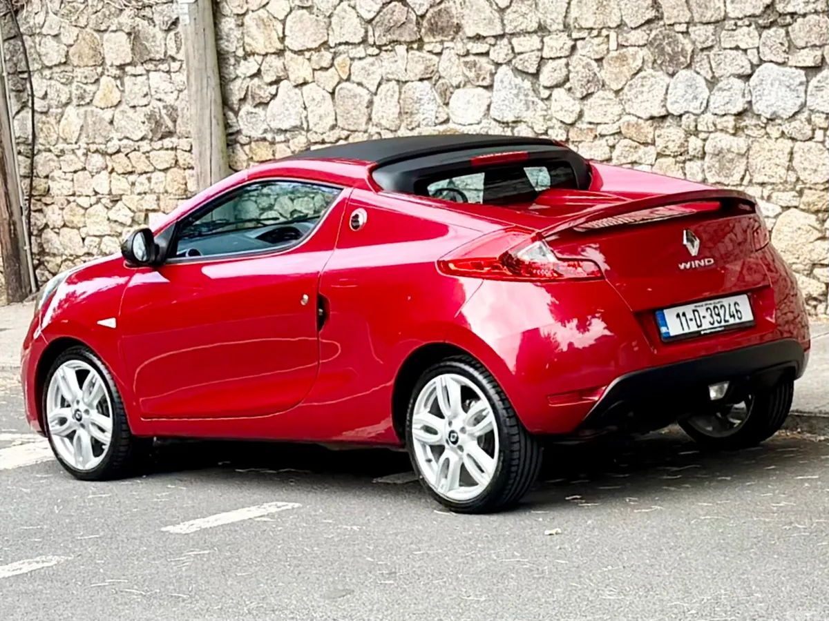 Renault Wind Convertible, Petrol, 2011, Red