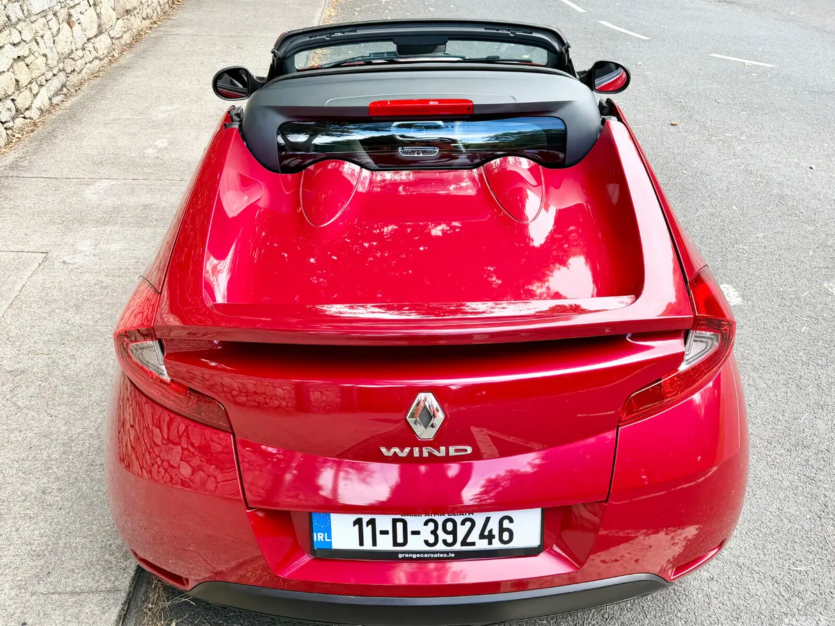 Renault Wind Convertible, Petrol, 2011, Red