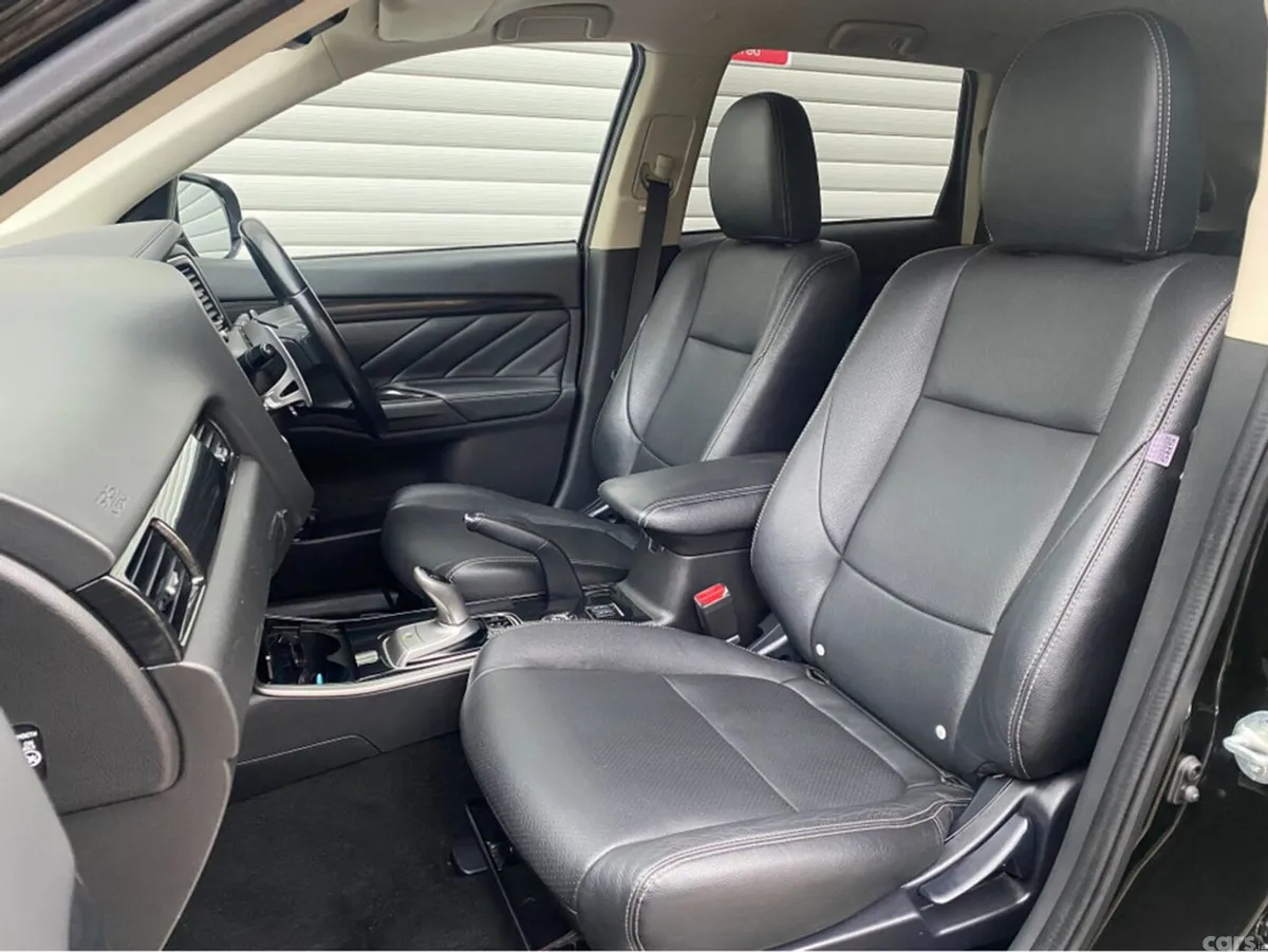 Mitsubishi Outlander 2.0 GX3H+ PHEV with 97,000mil, Ranelagh