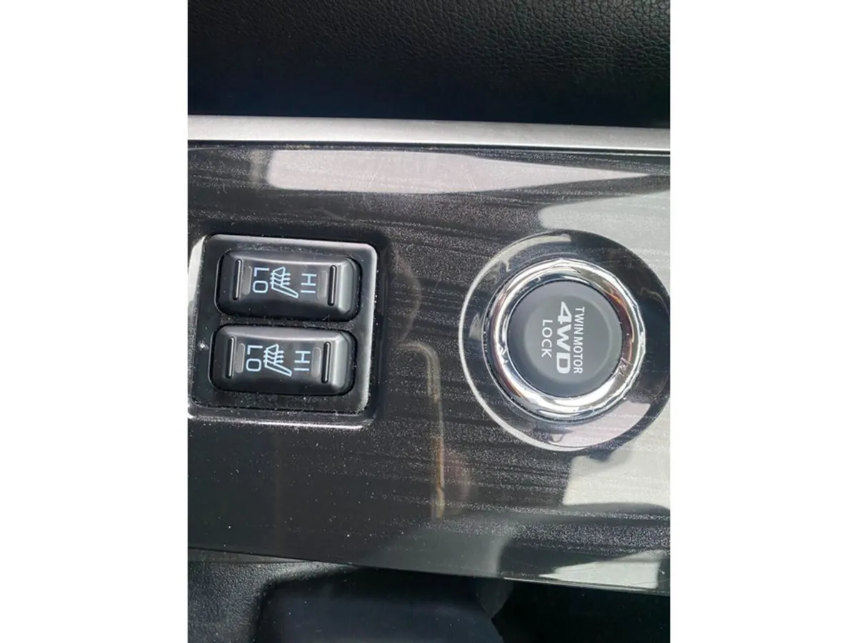 Mitsubishi Outlander 2.0 GX3H+ PHEV with 97,000mil, Ranelagh