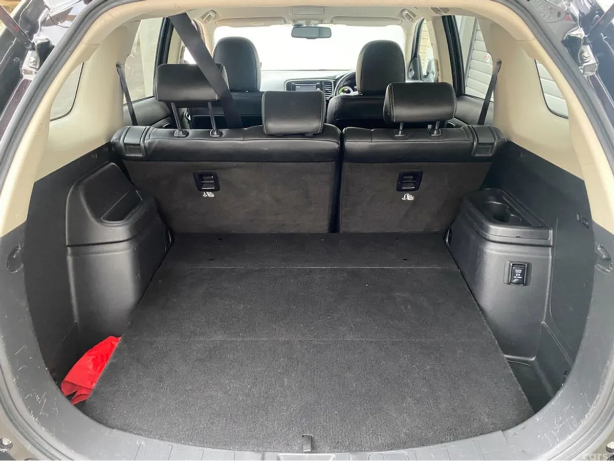 Mitsubishi Outlander 2.0 GX3H+ PHEV with 97,000mil, Ranelagh