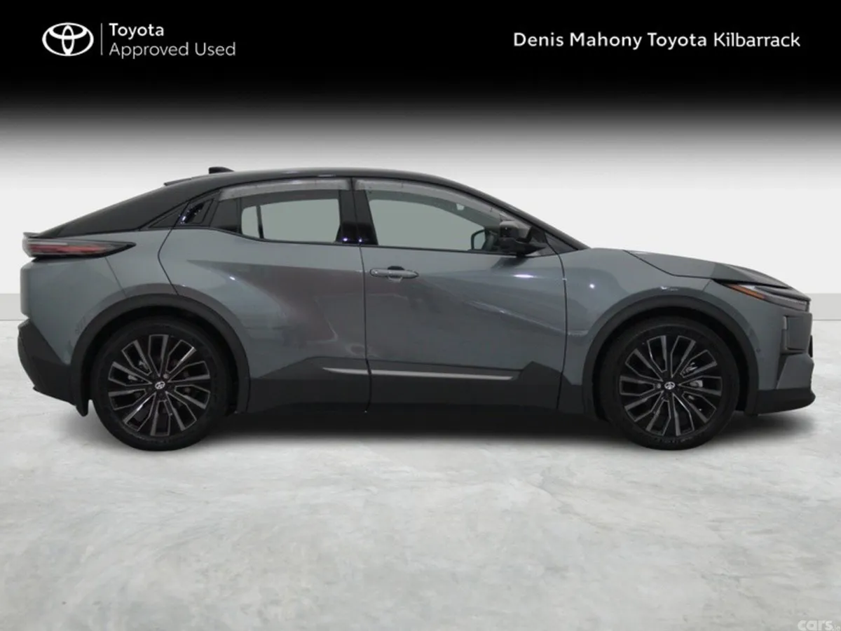 Toyota C-HR Estate, Electric, 2026, Green